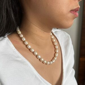Womens freshwater pearl necklace with 18karat gold